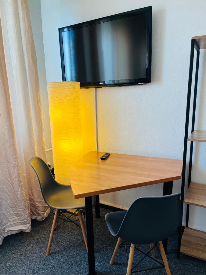 Hotel Schwarzer Baer Ганновер Экстерьер фото